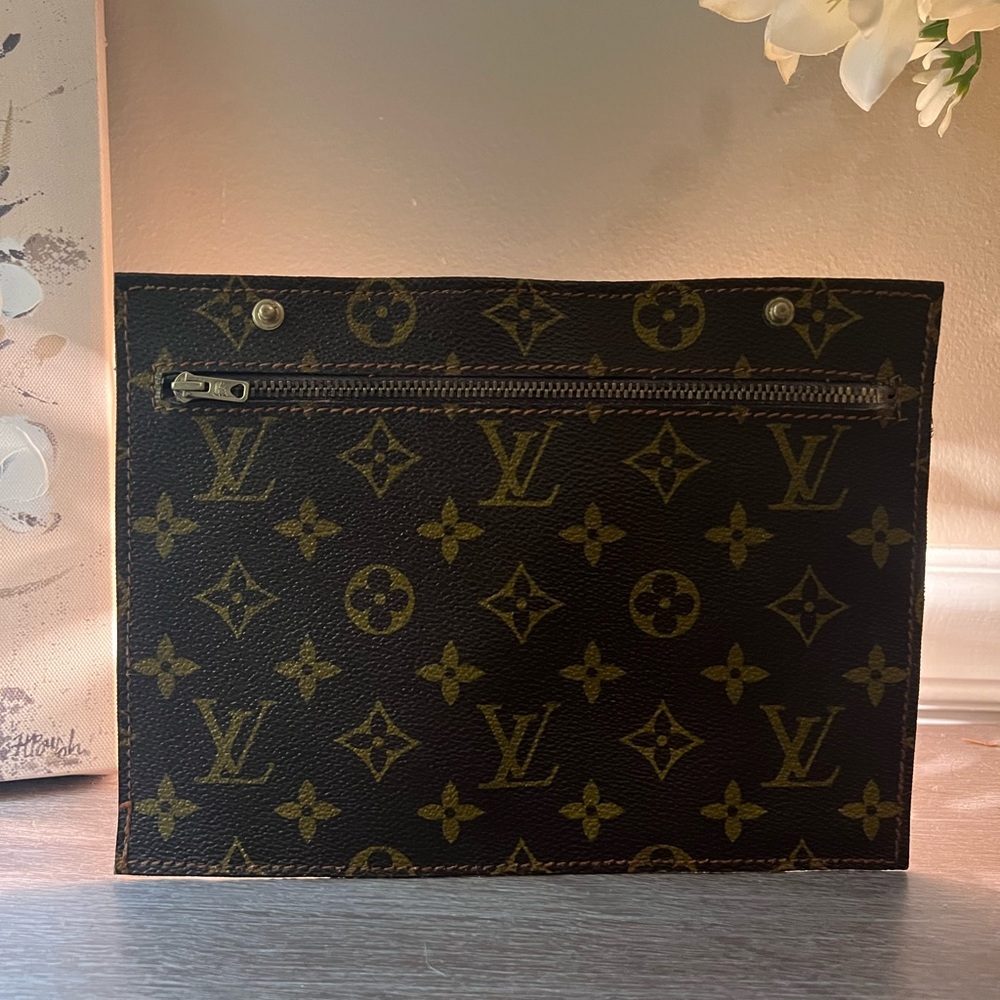 Louis Vuitton Randonnee Pouch
